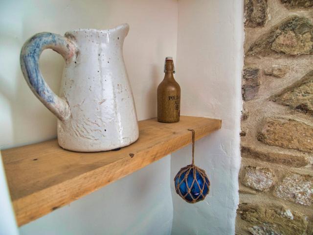 Knocker Cottage Is A 3 Bedroom Made Up Of 1 Double Bedroom And 2 Small Double Bedrooms In Small Village 10 Min To Beaches Camborne Exterior foto