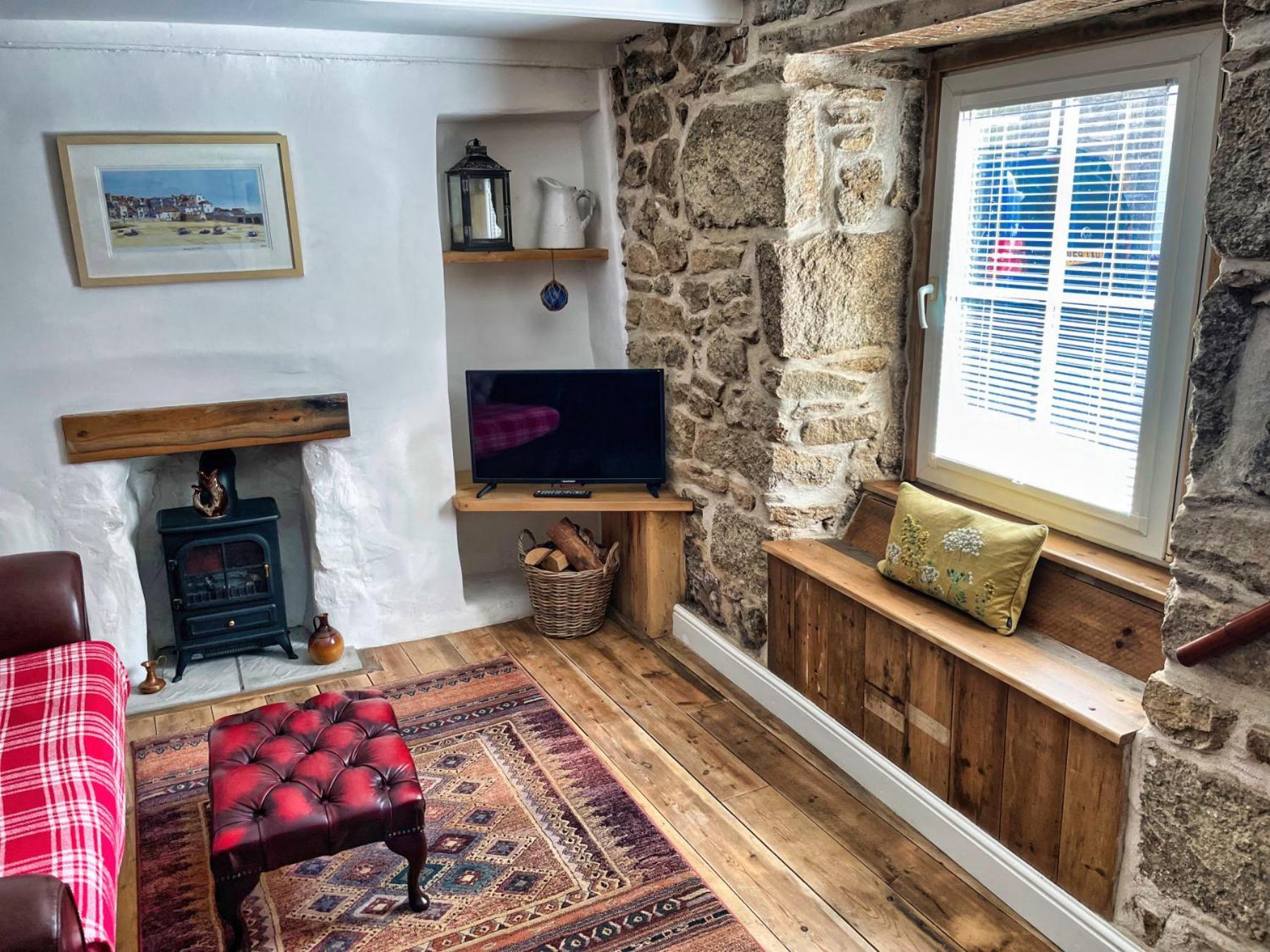 Knocker Cottage Is A 3 Bedroom Made Up Of 1 Double Bedroom And 2 Small Double Bedrooms In Small Village 10 Min To Beaches Camborne Exterior foto